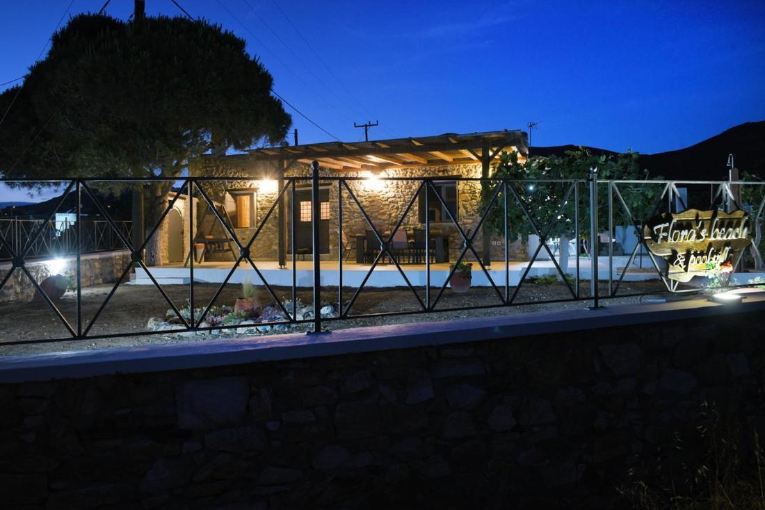 Flora'S Beach And Pool Villa In Syros Liaropá Exterior foto